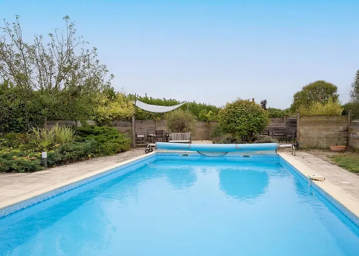 - Charmante Maison Avec Piscine Hébergement de vacances