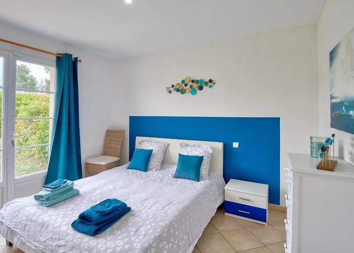 - Charmante Maison Avec Piscine *